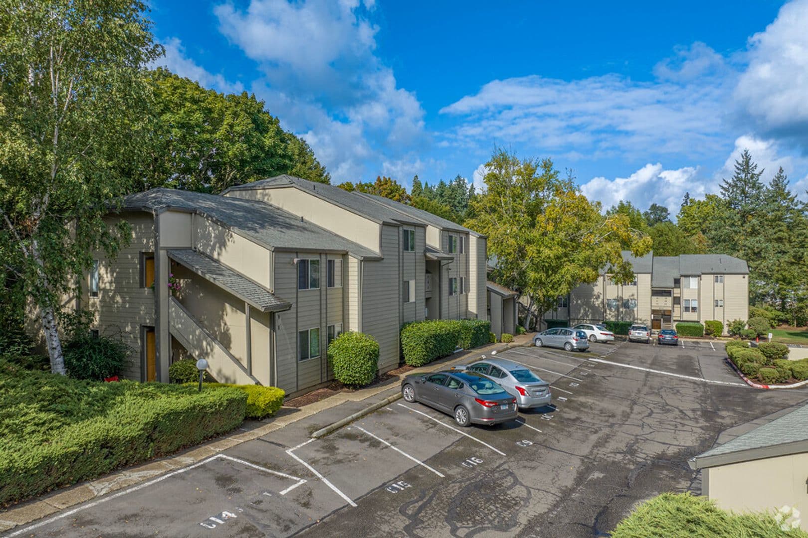 #762 DOWNING HILLS APARTMENTS 8 of 10