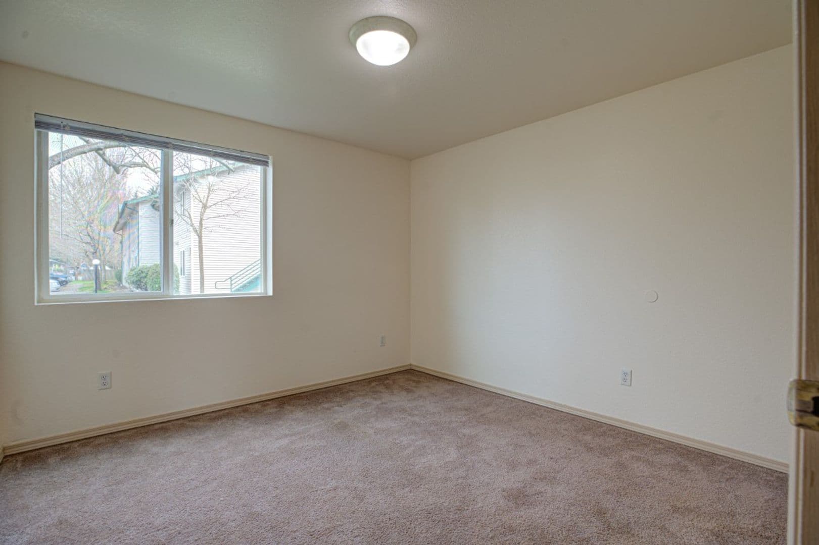 #294 FIELDSTONE APARTMENTS 15 of 21