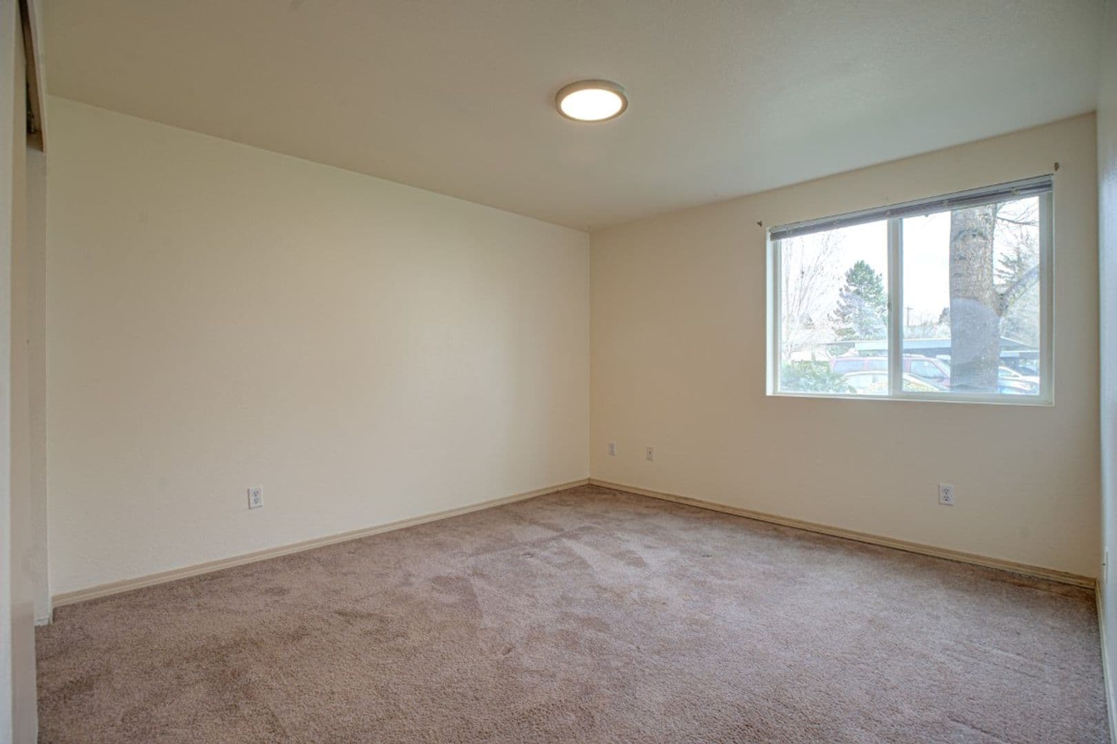 #294 FIELDSTONE APARTMENTS 11 of 21