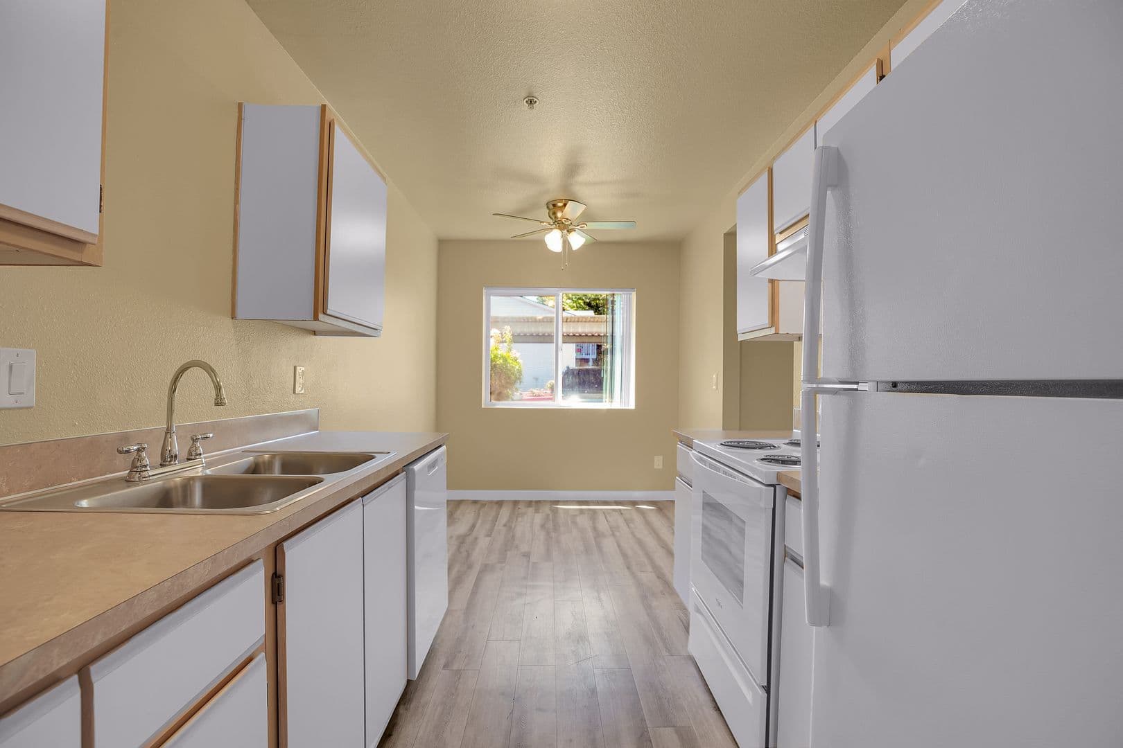#196 COPPERFIELD APTS 38 of 63