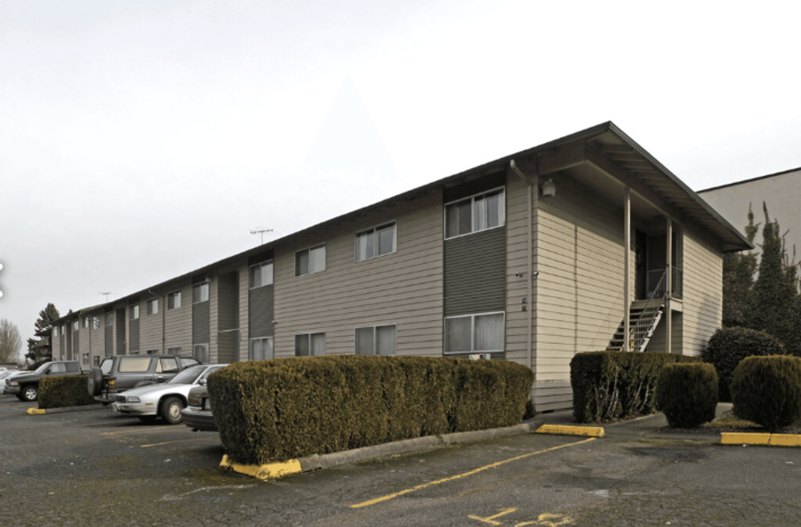 #273 LORD CHAUCER APARTMENTS 1 of 1