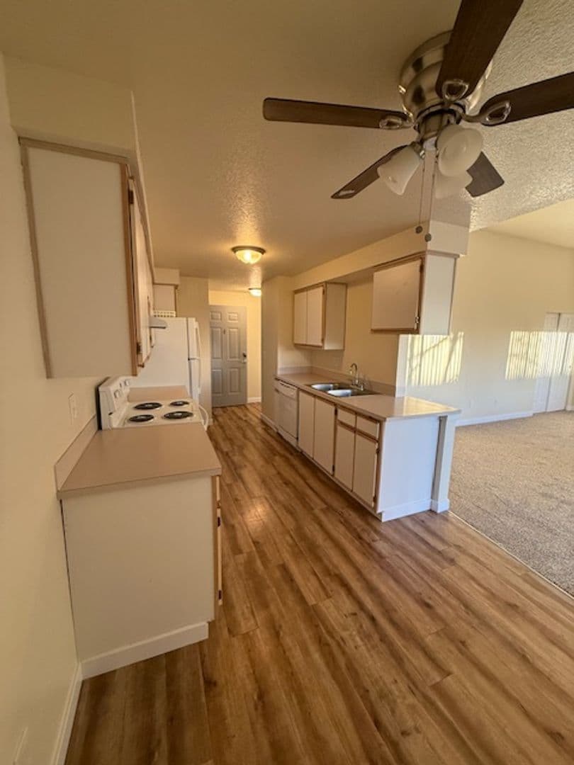 #183 SADDLE CLUB APTS 51 of 67