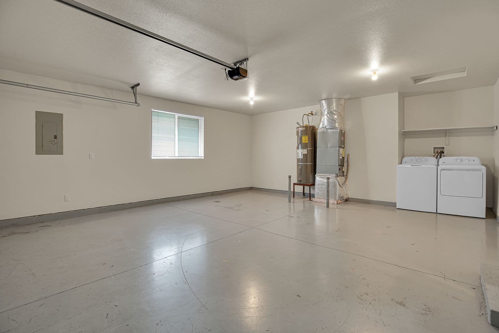 #196 COPPERFIELD APTS 11 of 32