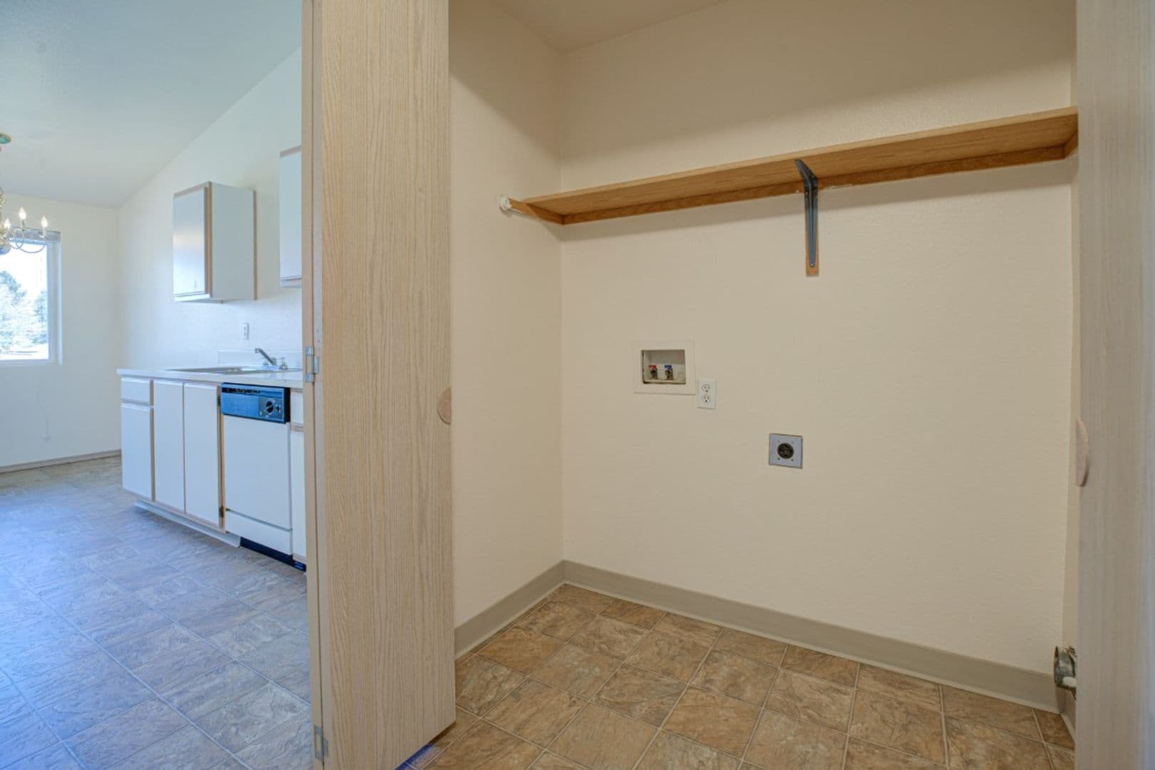 #294 FIELDSTONE APARTMENTS 15 of 17