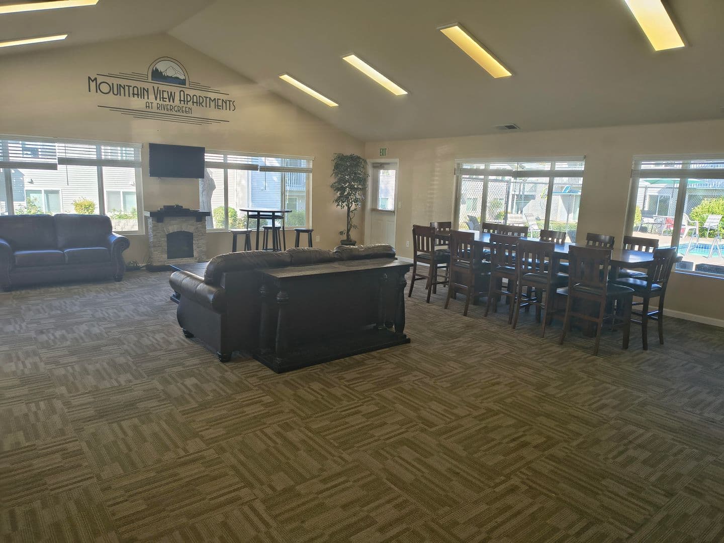 #173 MOUNTAIN VIEW APARTMENTS AT RIVERGREEN 1 of 5