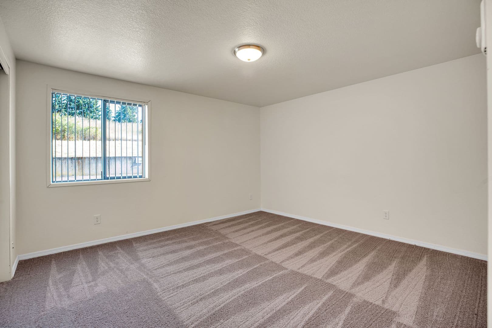 #137 MOUNTAIN VIEW TERRACE 8 of 16