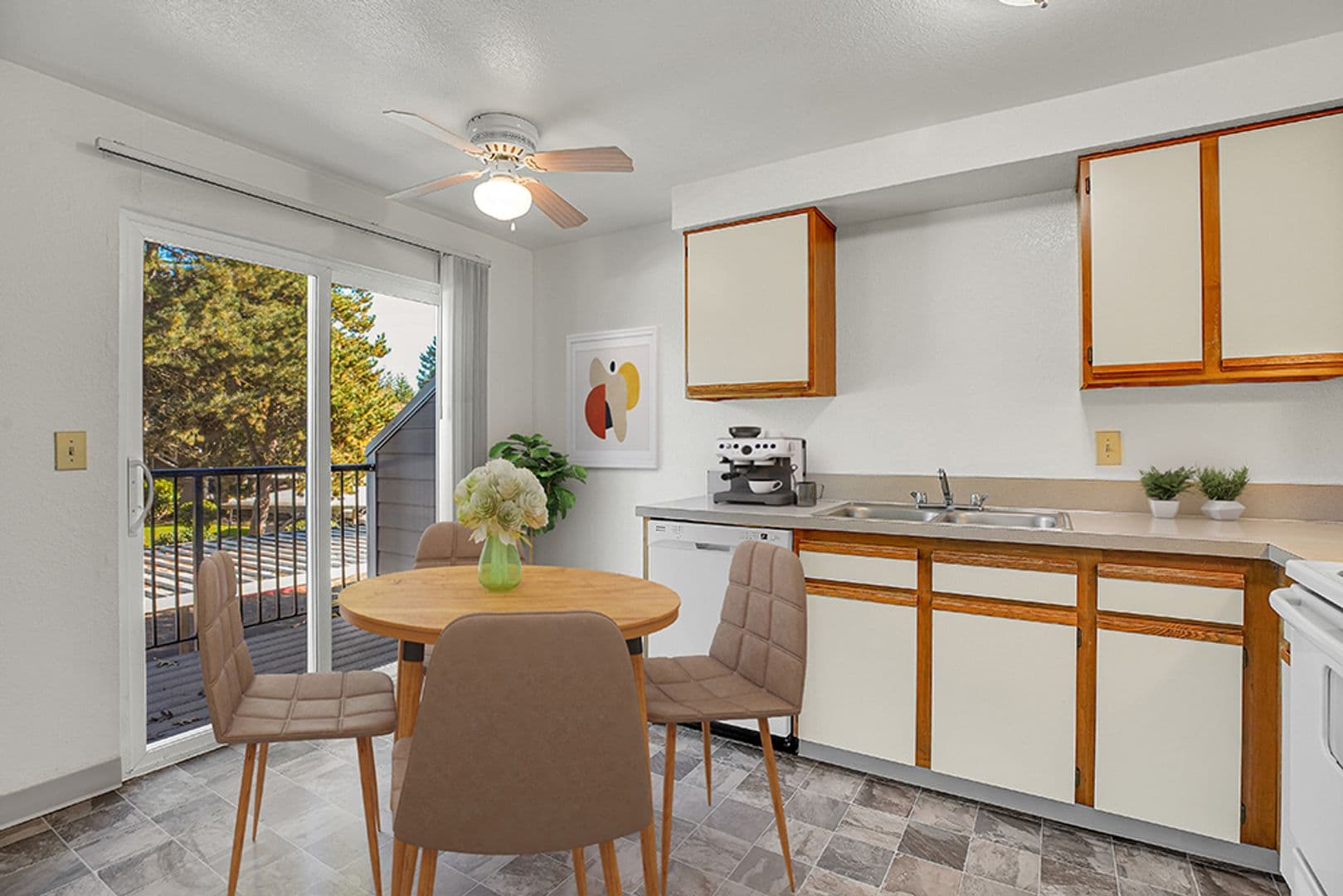 #442 WOODSIDE ESTATES APARTMENTS 3 of 8
