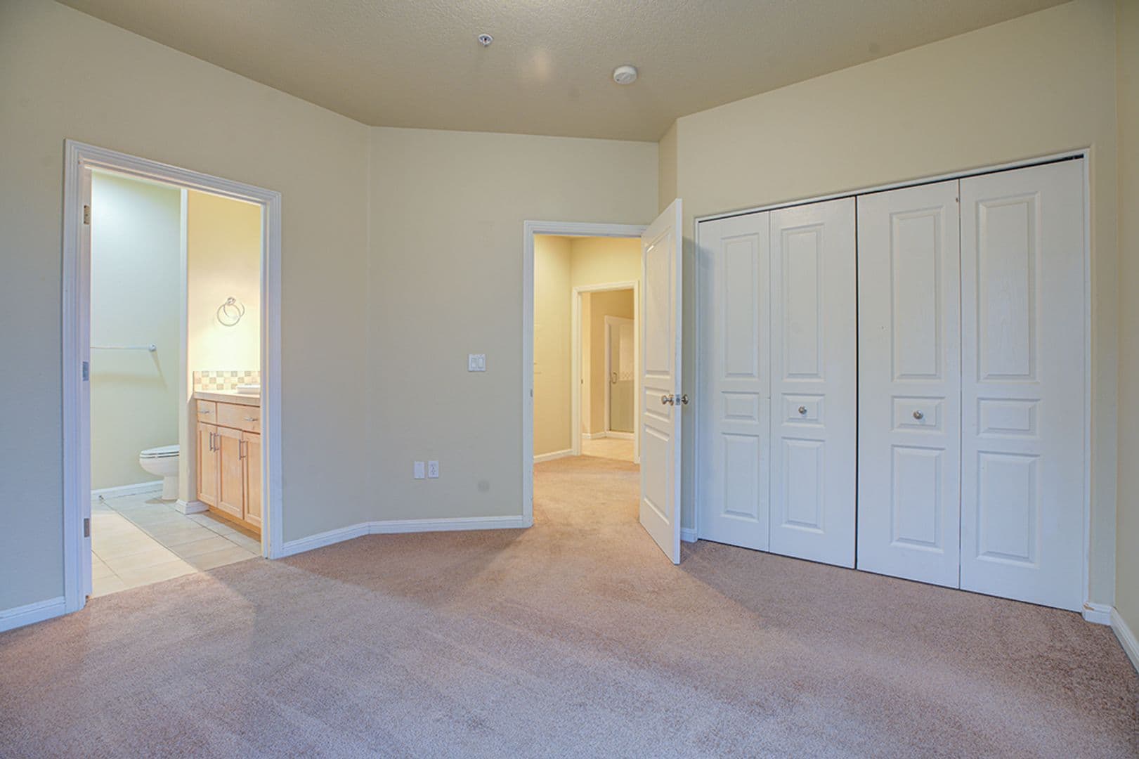 #144 TABOR POINTE APARTMENTS 7 of 10