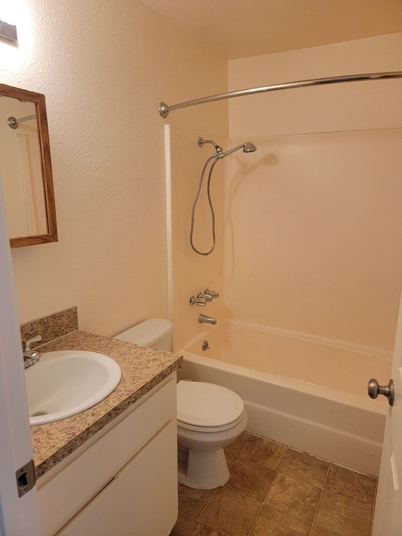 #251 PINE CREST APARTMENTS 7 of 8
