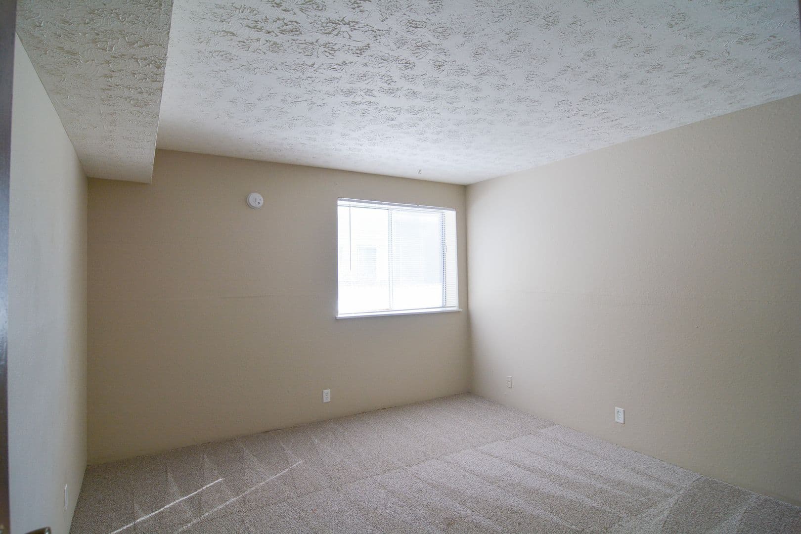 Cottonwood Apartments 6 of 7