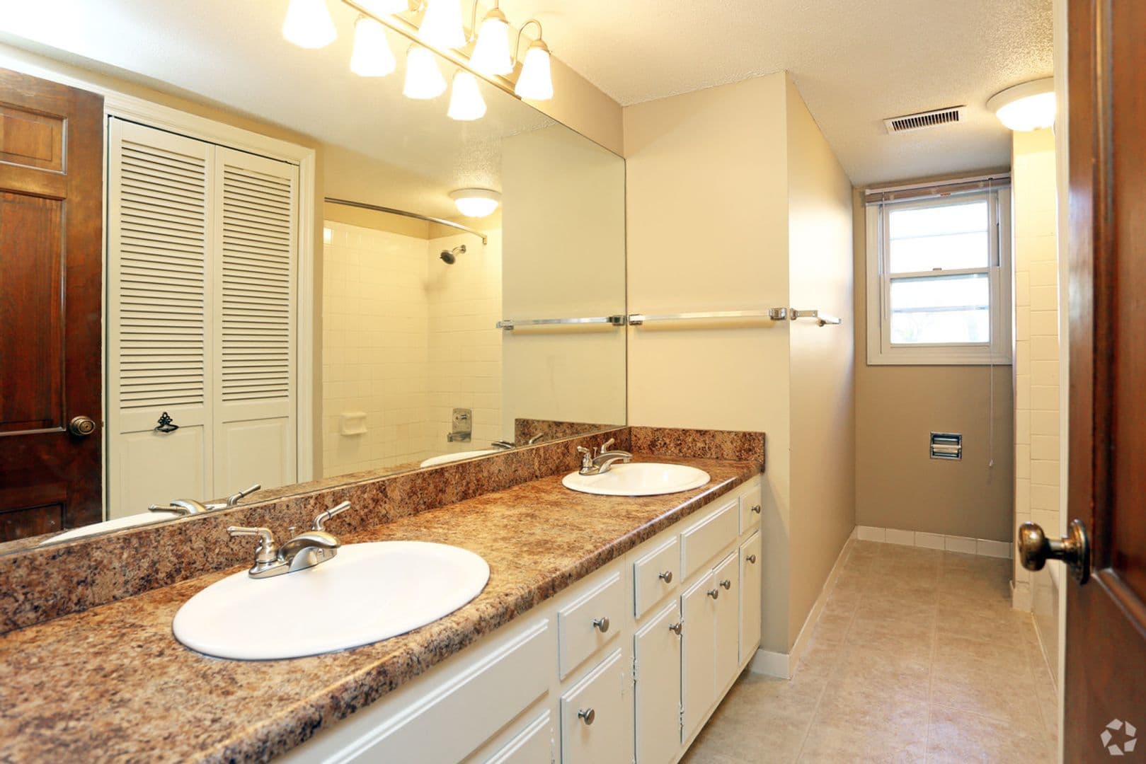 The Heights Apartments 108 of 165