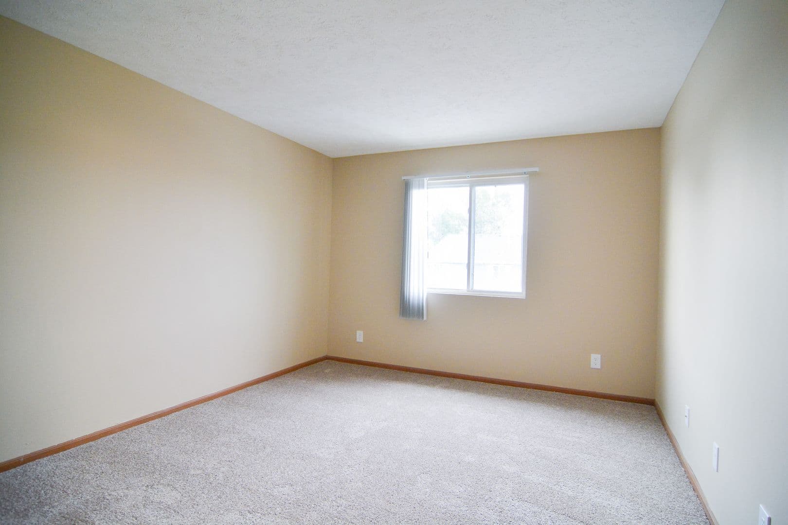Grenoble Apartments LLC 10 of 26