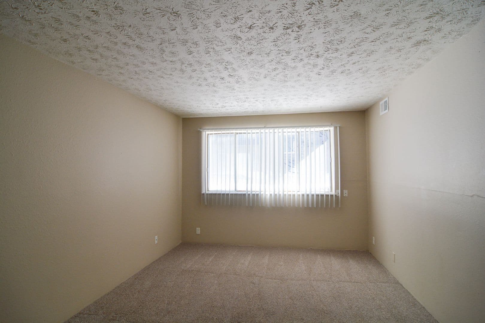 Cottonwood Apartments 5 of 7