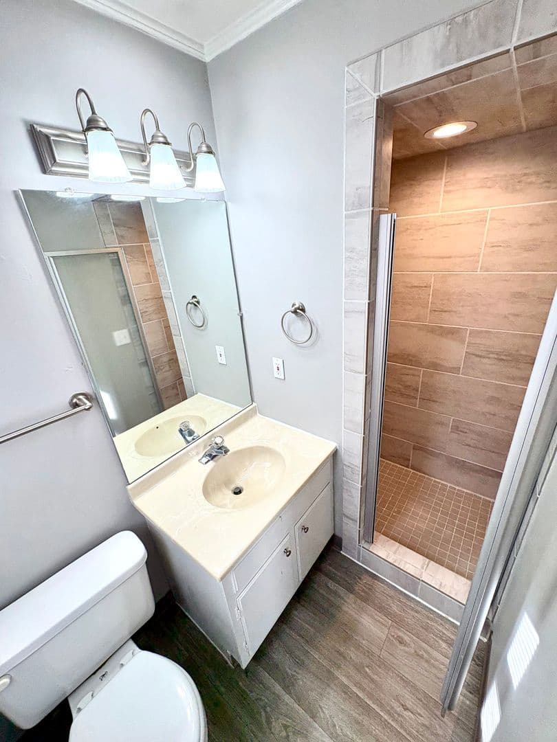 The Heights Apartments 14 of 25