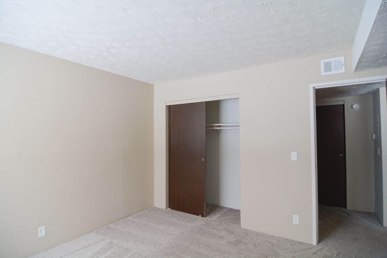 Cottonwood Apartments 7 of 7