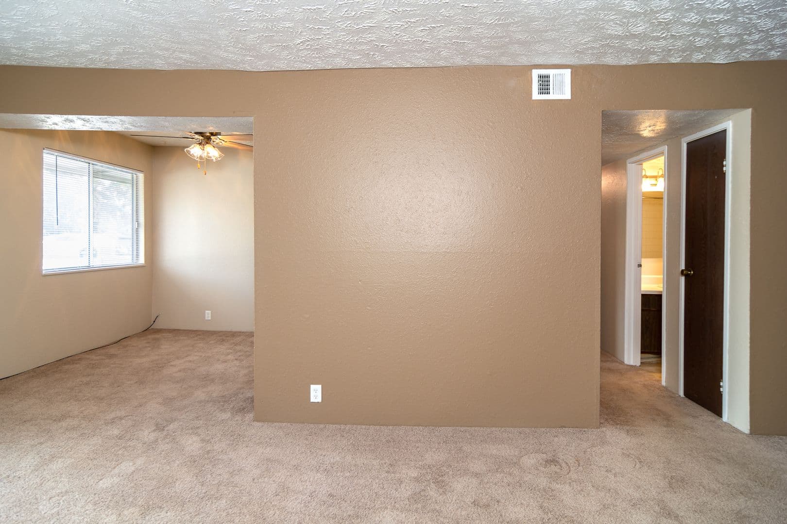 Cottonwood Apartments 5 of 8