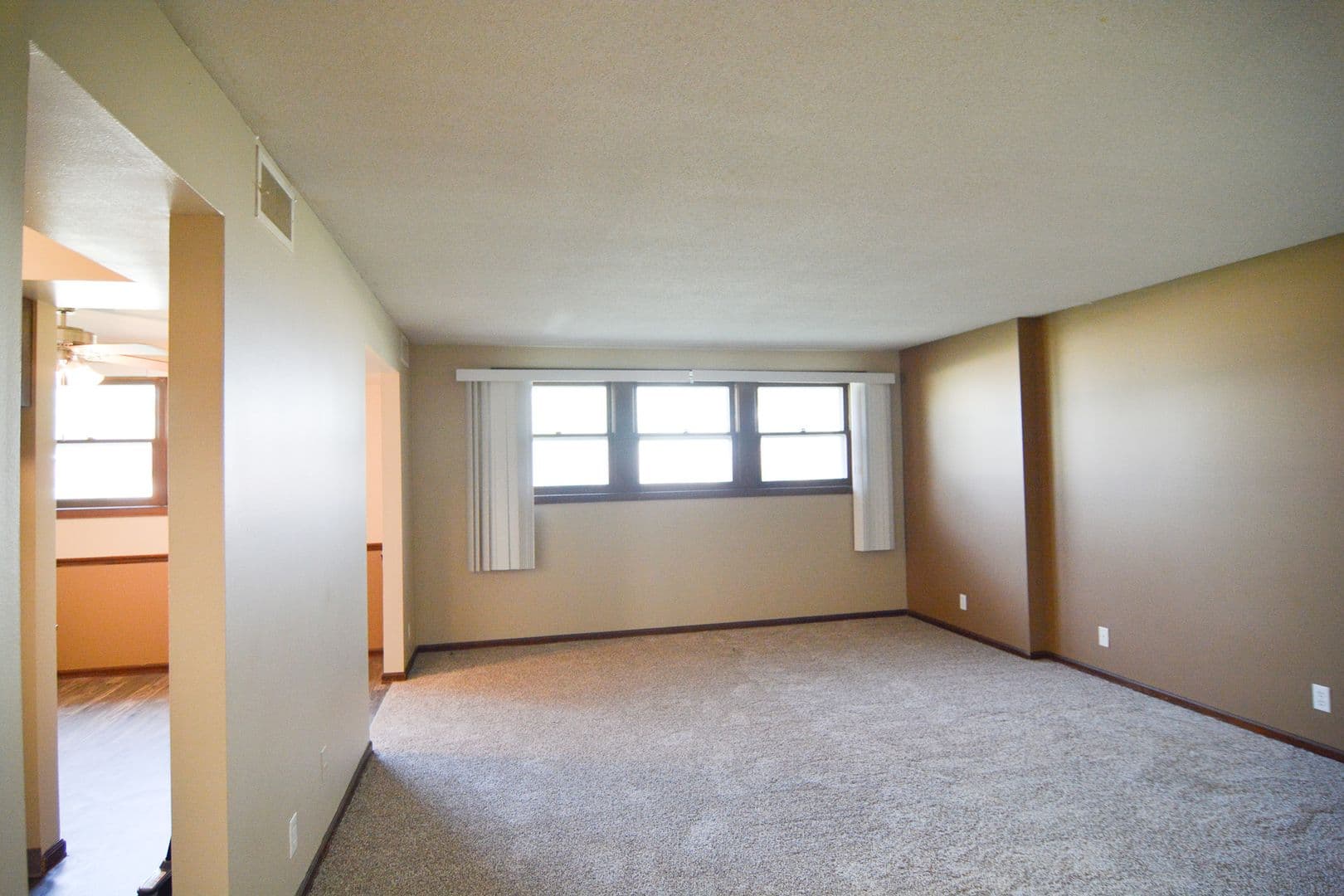 The Heights Apartments 4 of 24