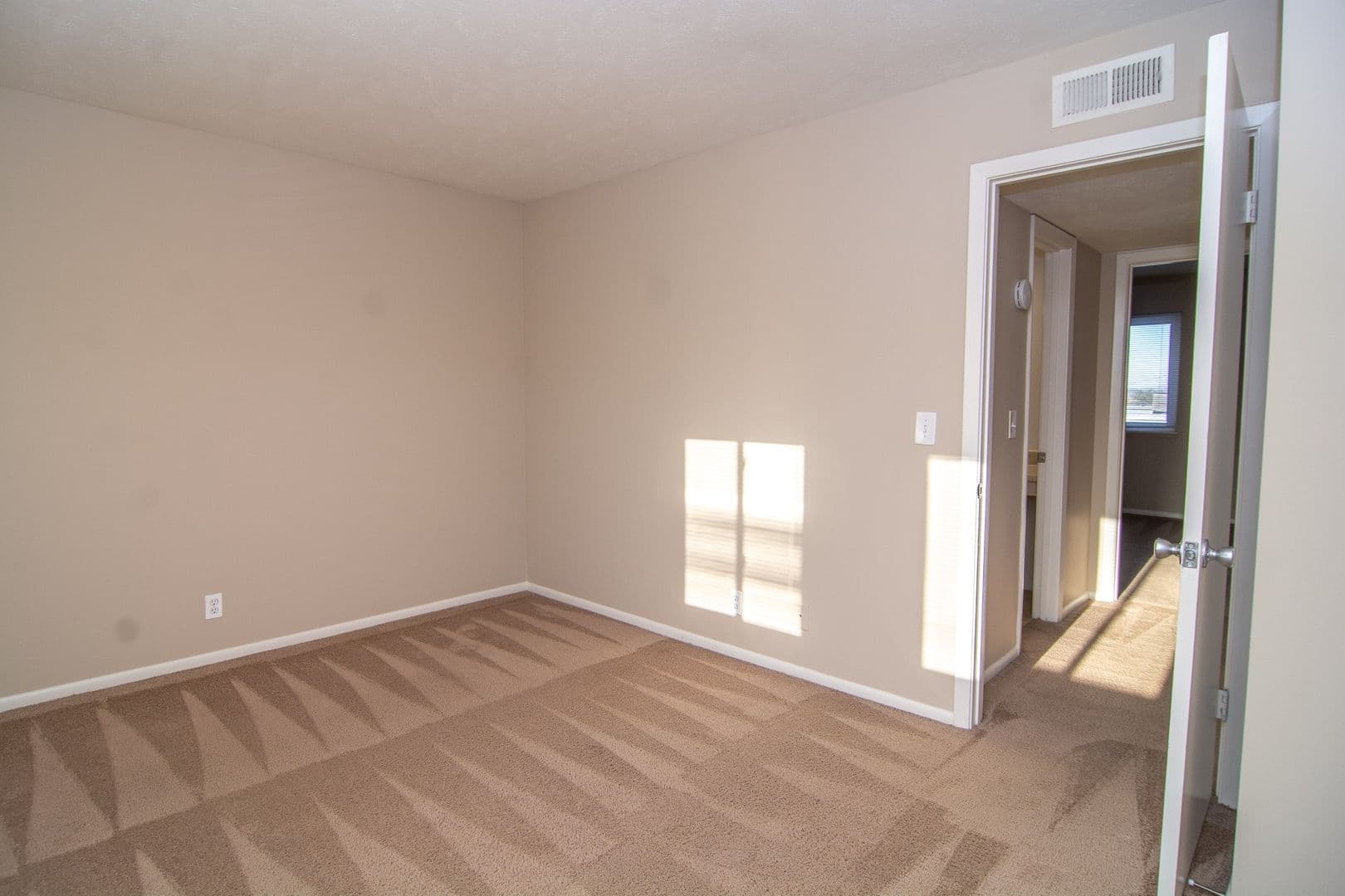 Whispering Pines Townhomes 13 of 20
