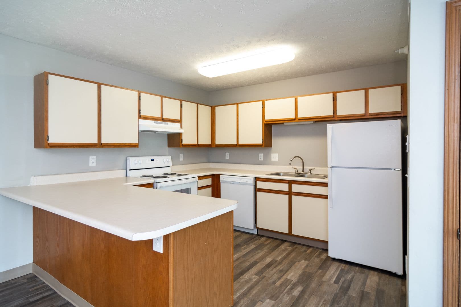 Grenoble Apartments LLC 16 of 26