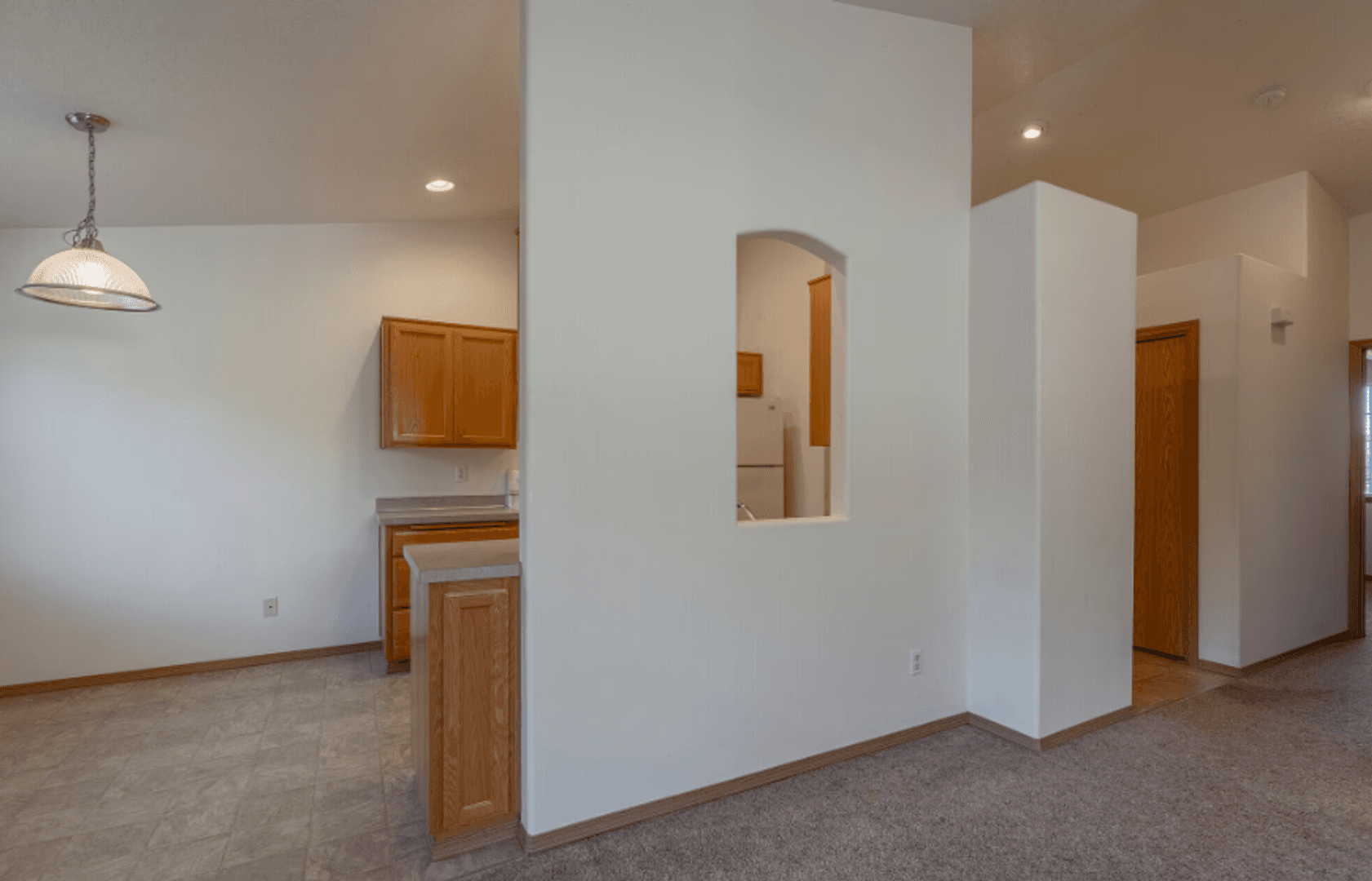Ash Creek Apartments 3 of 11