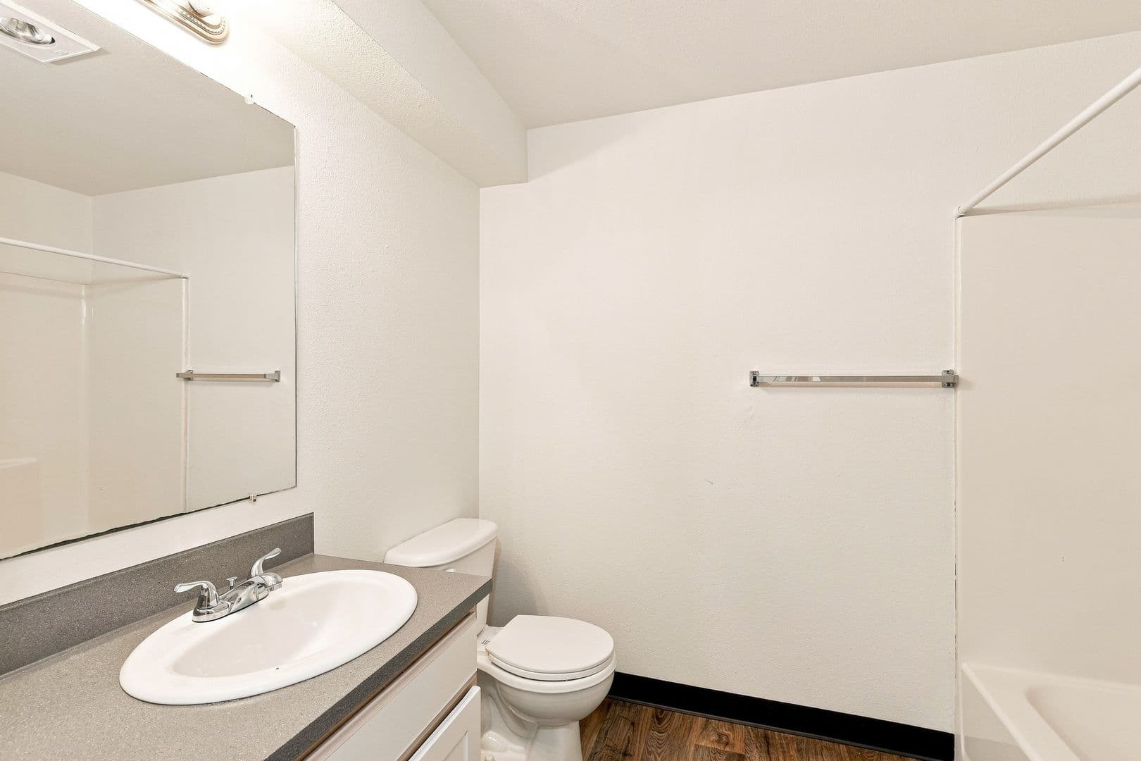 10th Avenue Apartments 16 of 17