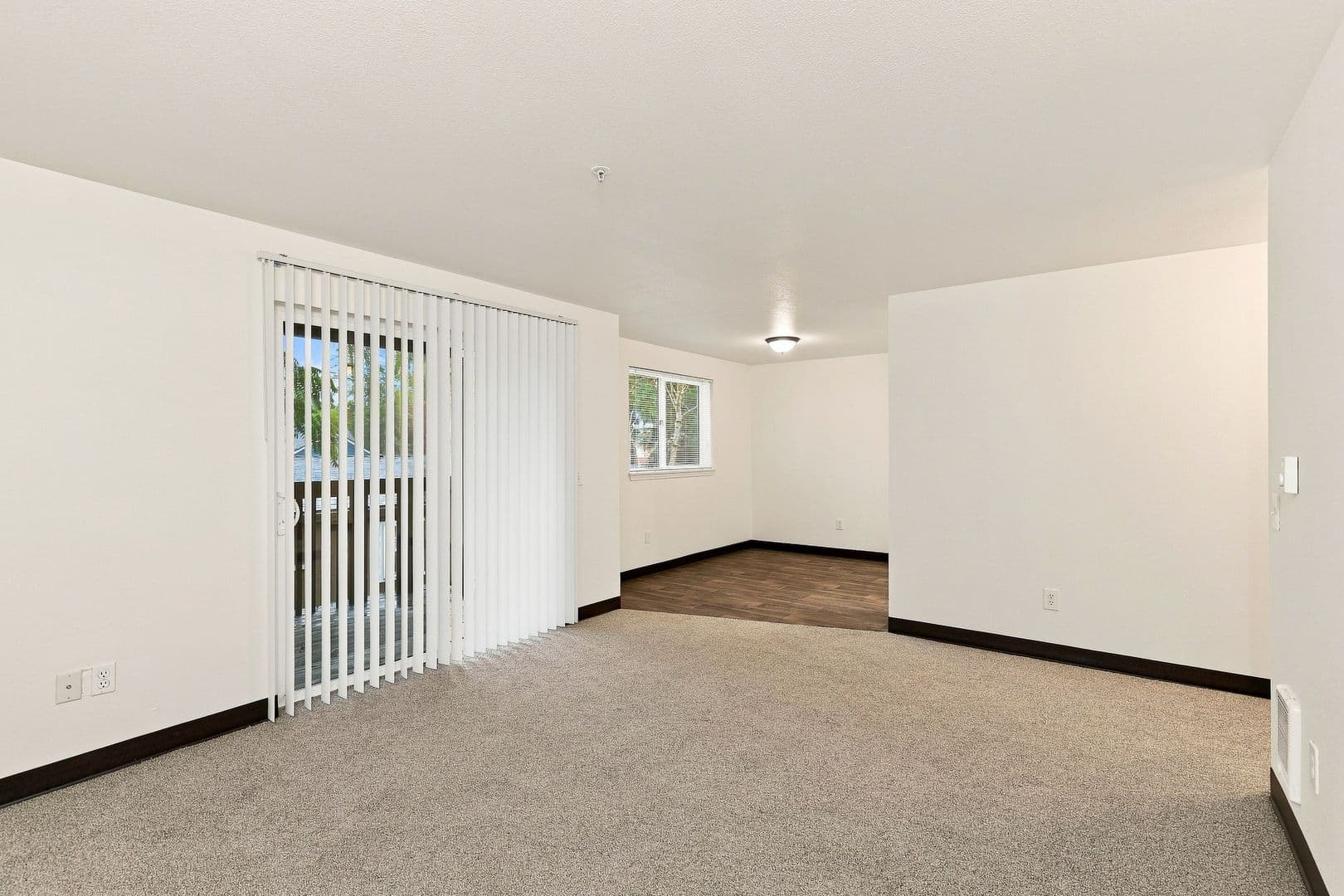 10th Avenue Apartments 5 of 17