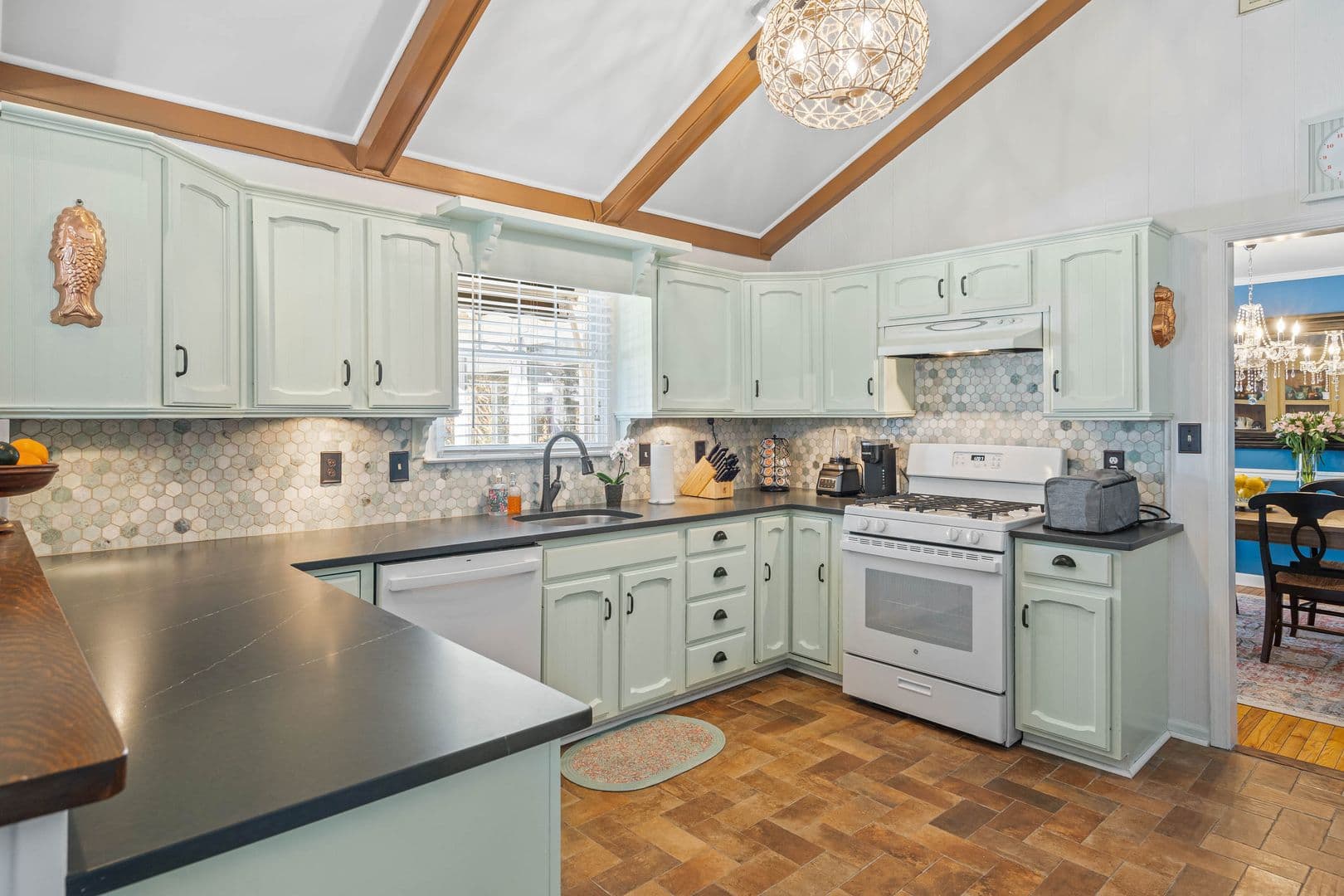 106 Kingsbridge Rd Rehoboth Beach Yacht and Country Club 2 of 8