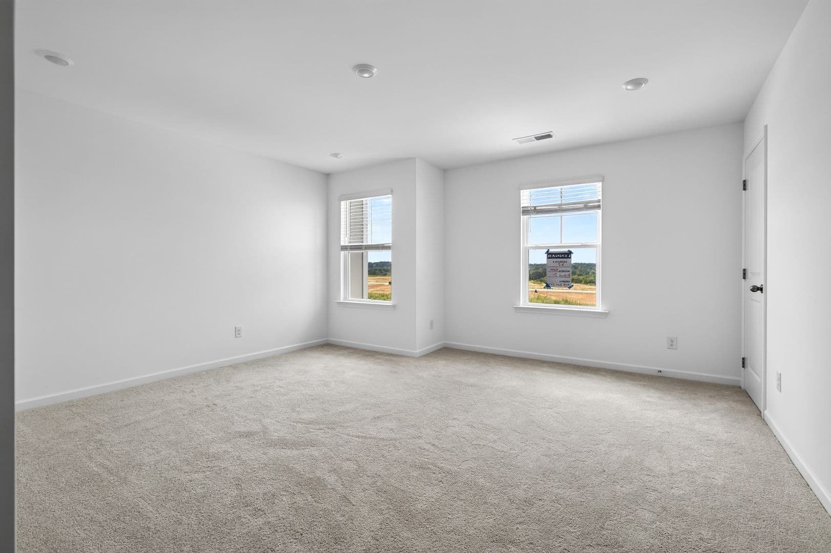 5044 Highwood Dr 19 of 23