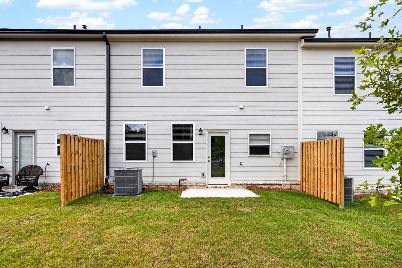 5044 Highwood Dr 20 of 23