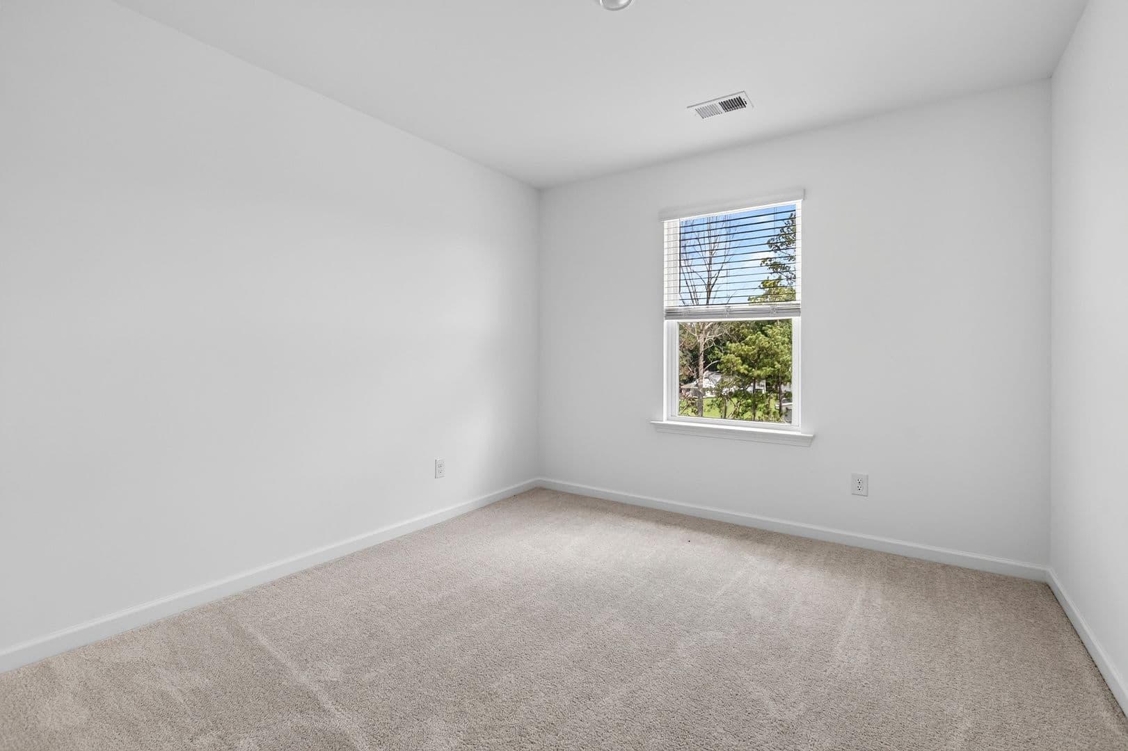 5044 Highwood Dr 18 of 23