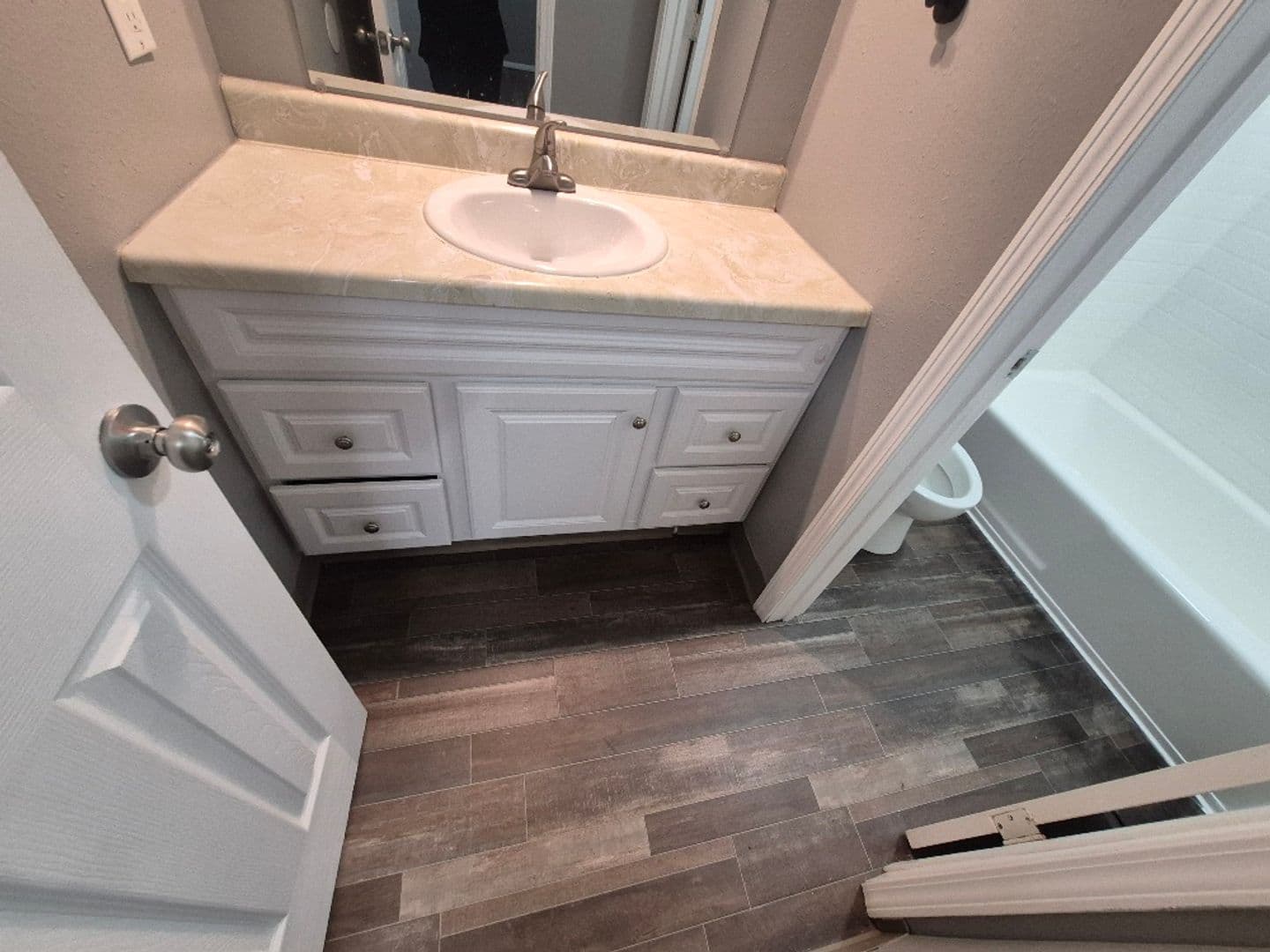 Coventry Park KC Apartments LLC - Condos 6 of 7