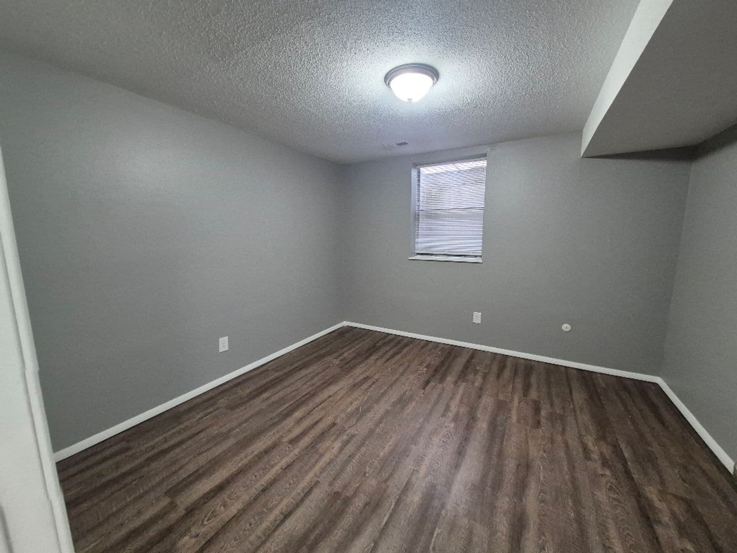 Coventry Park KC Apartments LLC - Condos 4 of 7