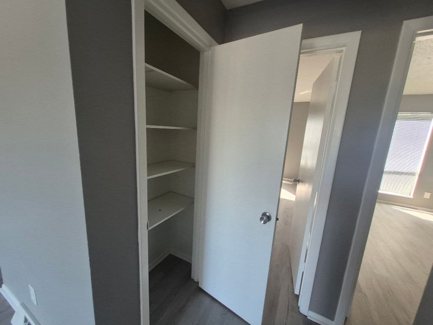 Coventry Park KC Apartments LLC - Condos 4 of 14