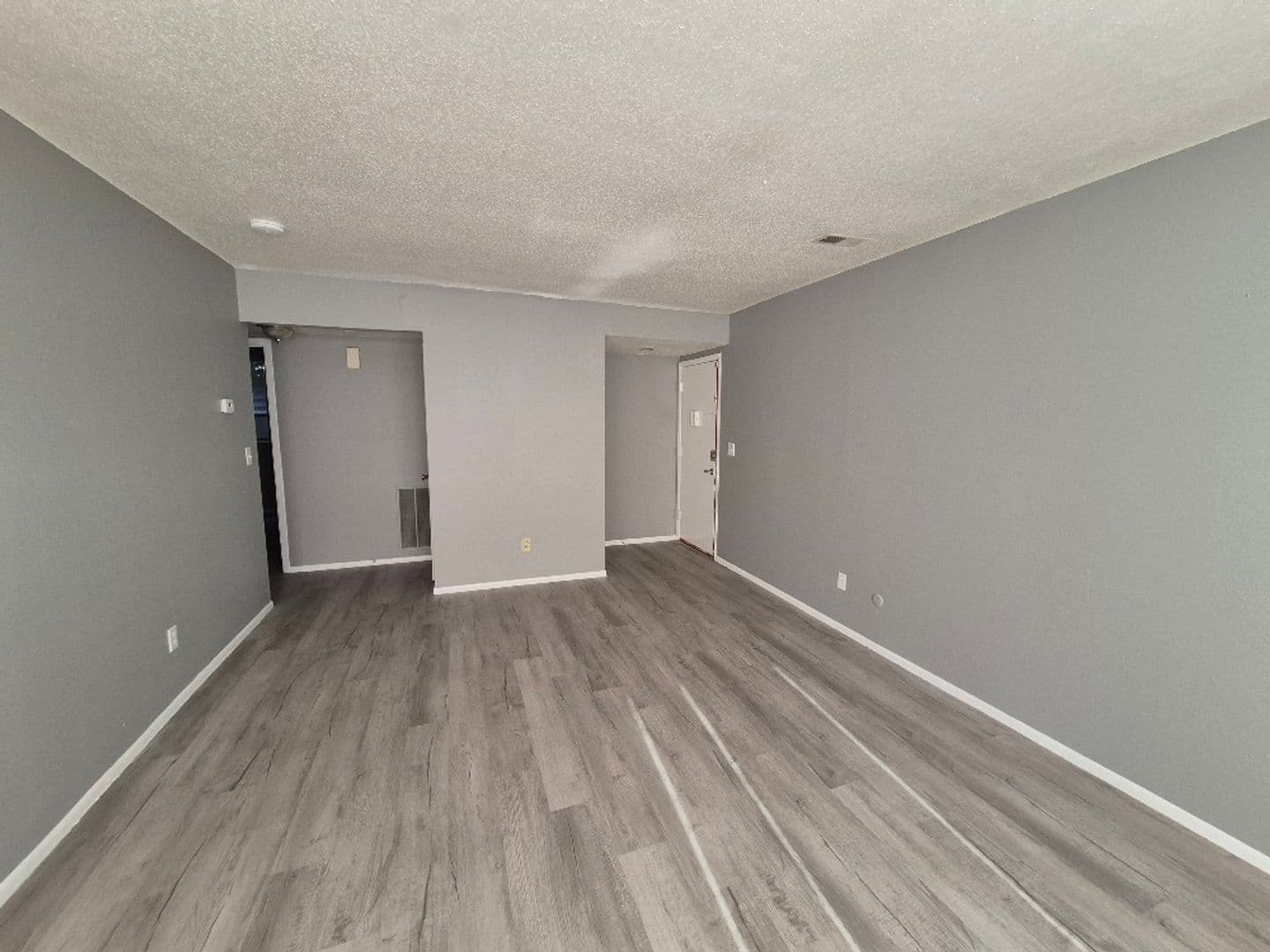 Coventry Park KC Apartments LLC - Condos 2 of 8