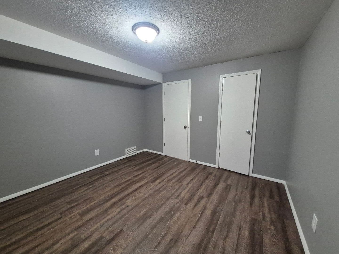 Coventry Park KC Apartments LLC - Condos 5 of 7