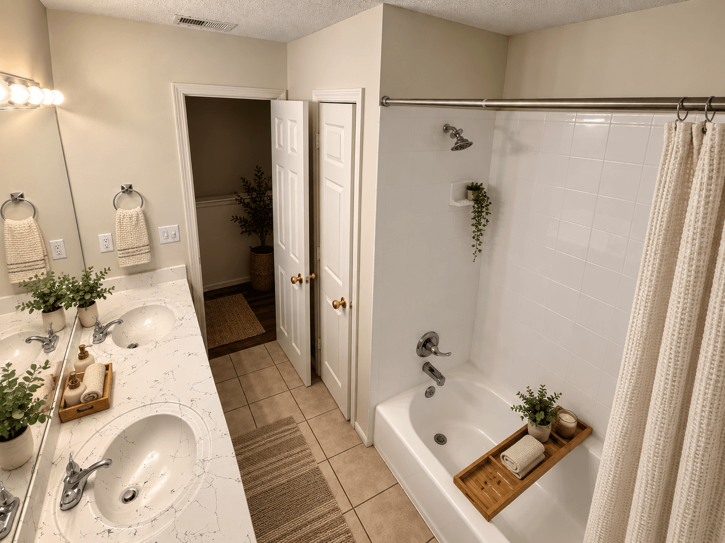 The Oasis Apartments 5 of 11