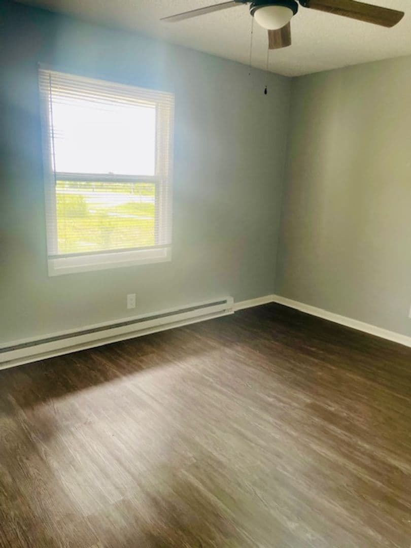 Belmont Park Apts LLC 8 of 11