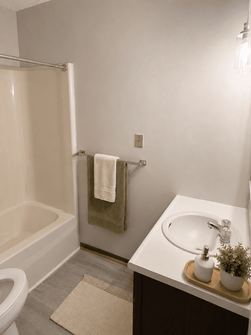 Belmont Park Apts LLC 2 of 6