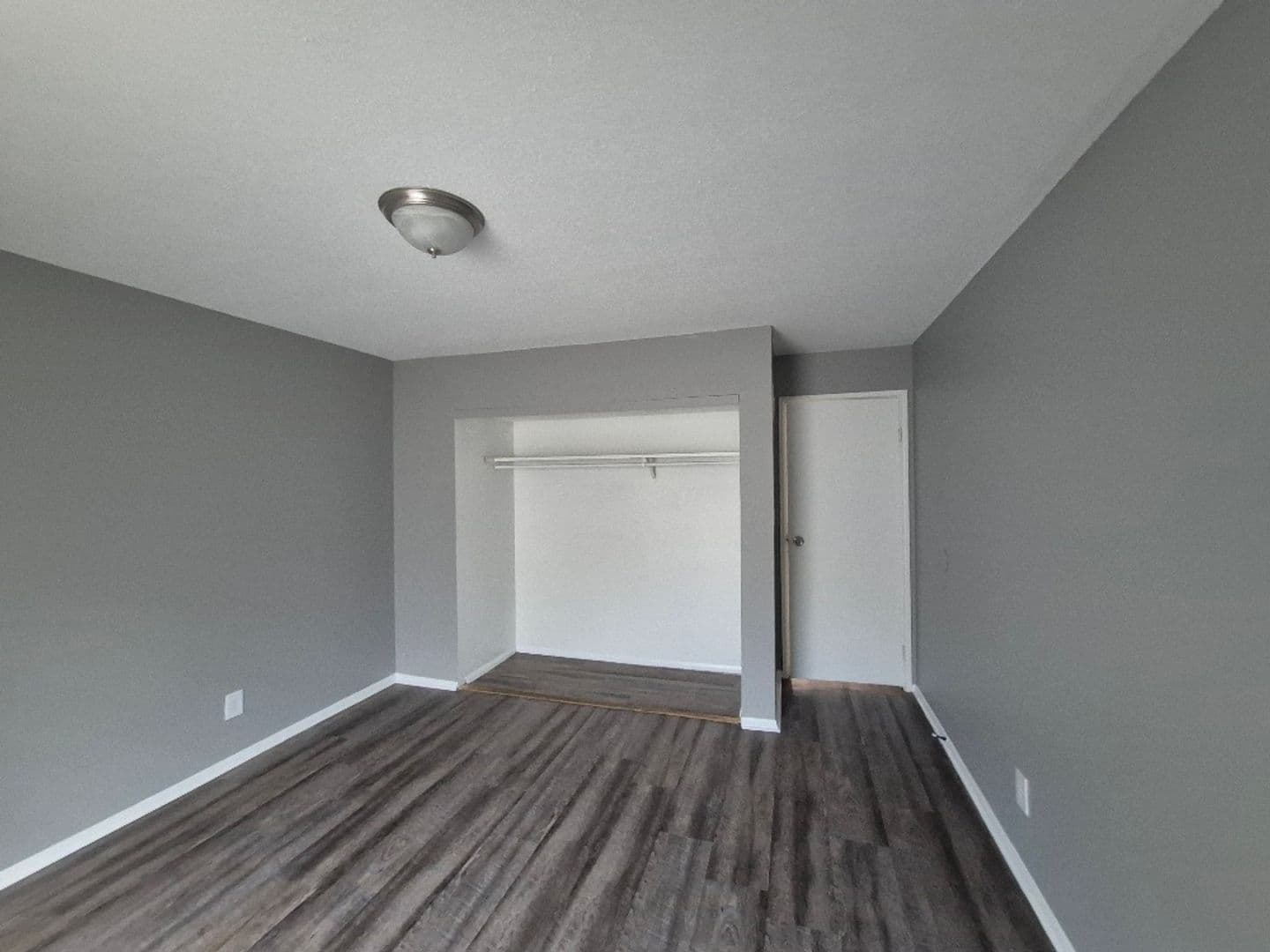 Coventry Park KC Apartments LLC - Condos 7 of 9