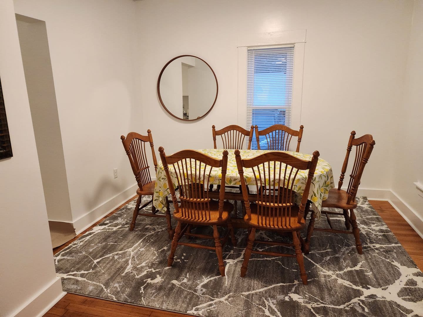256 Dickinson St SW 5 of 20