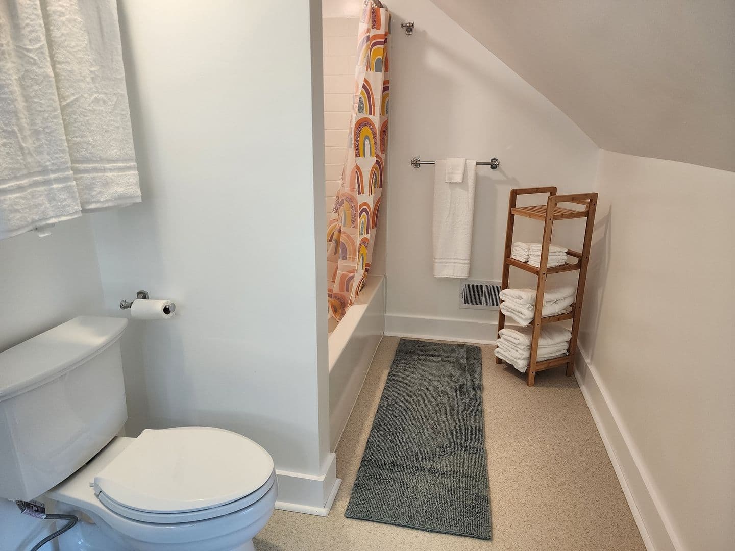 256 Dickinson St SW 11 of 20