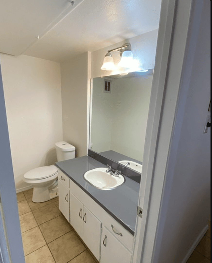 The Residences at the 27th 4 of 10