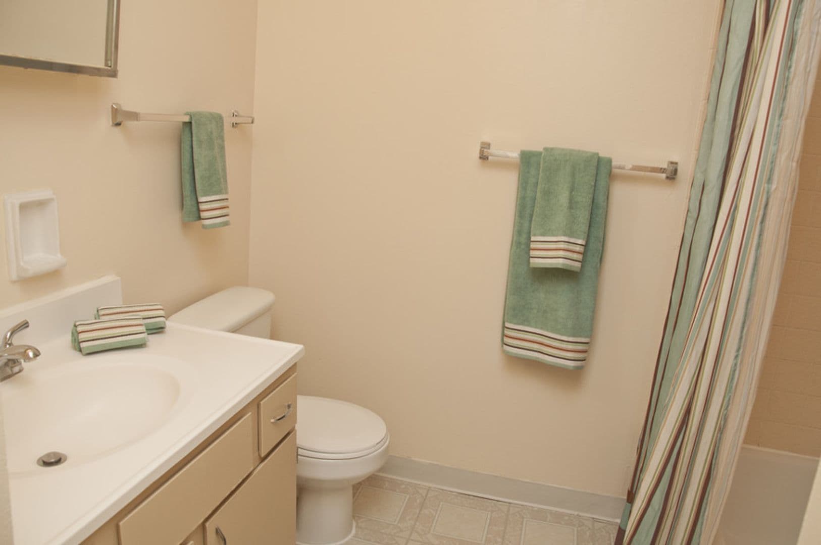 Parkhaven Apartments 2 of 8