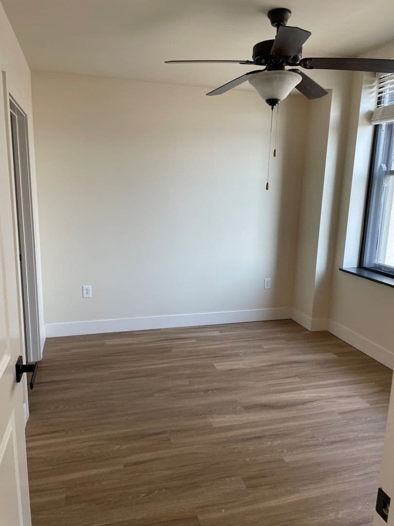 333 Penn Apartments 4 of 9