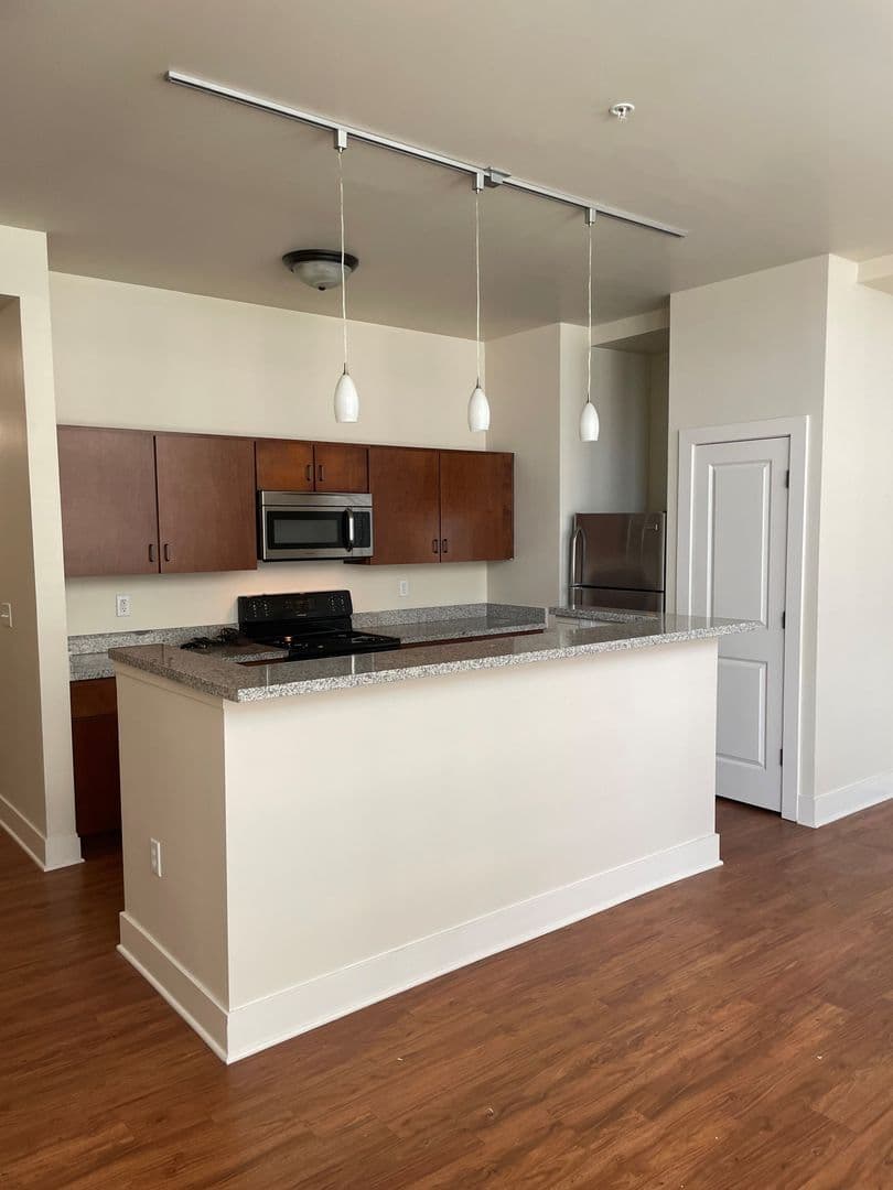 333 Penn Apartments 4 of 9
