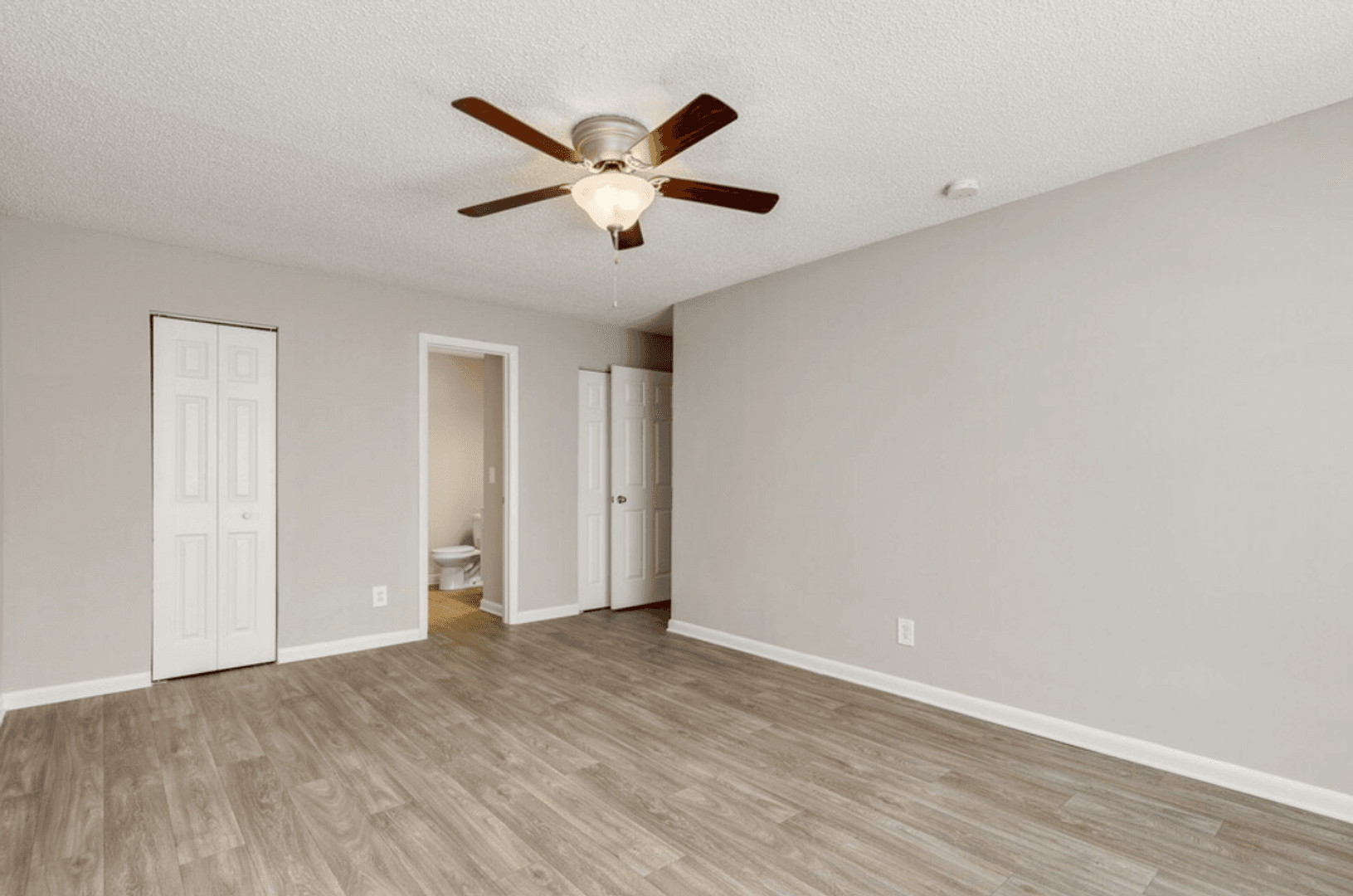 Volare Apartments 6 of 6