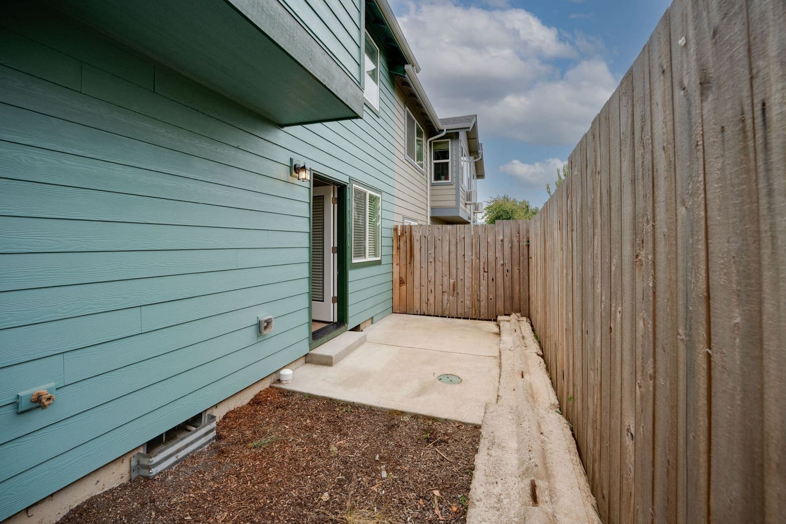Lindsay Townhomes 14 of 26