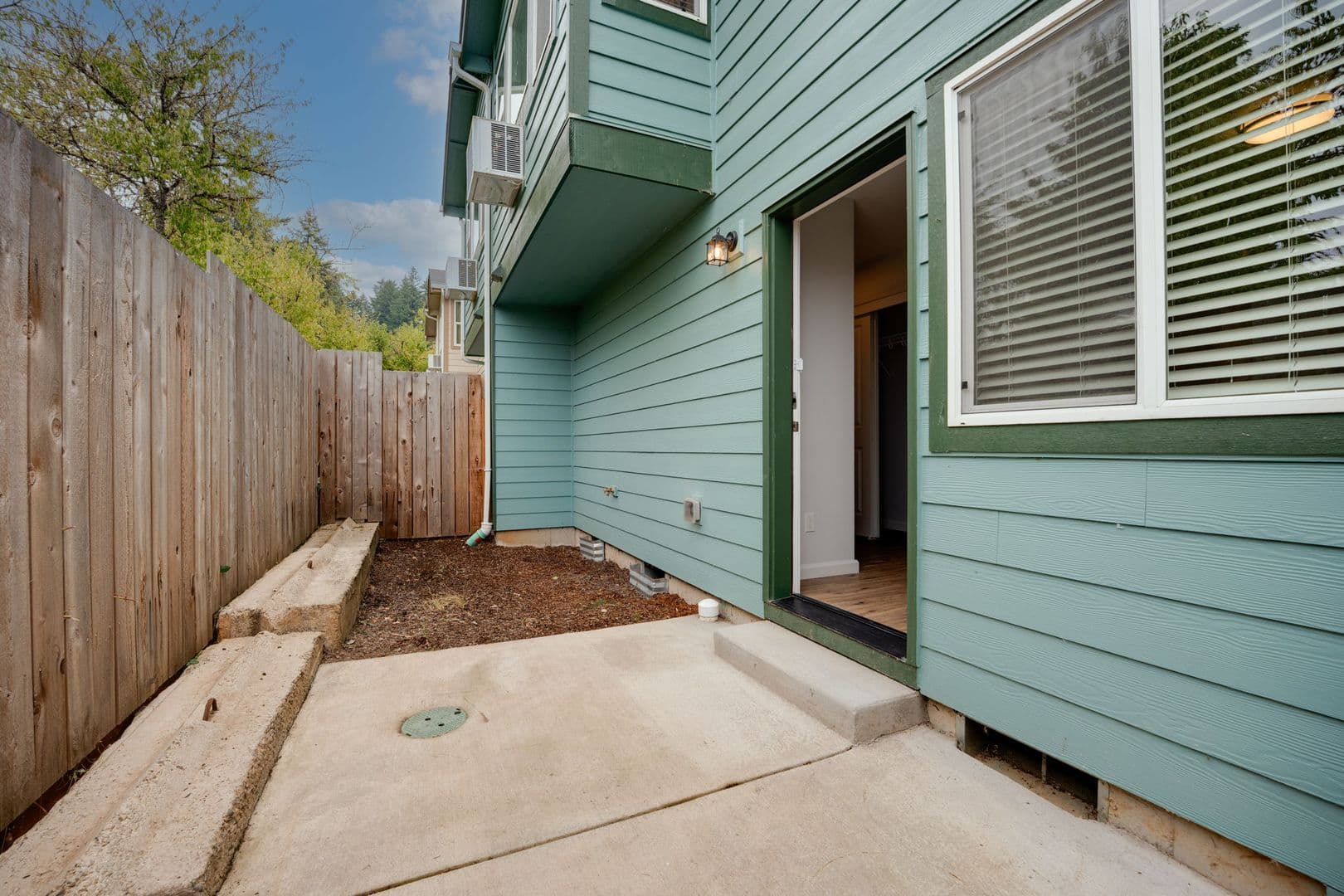 Lindsay Townhomes 13 of 26