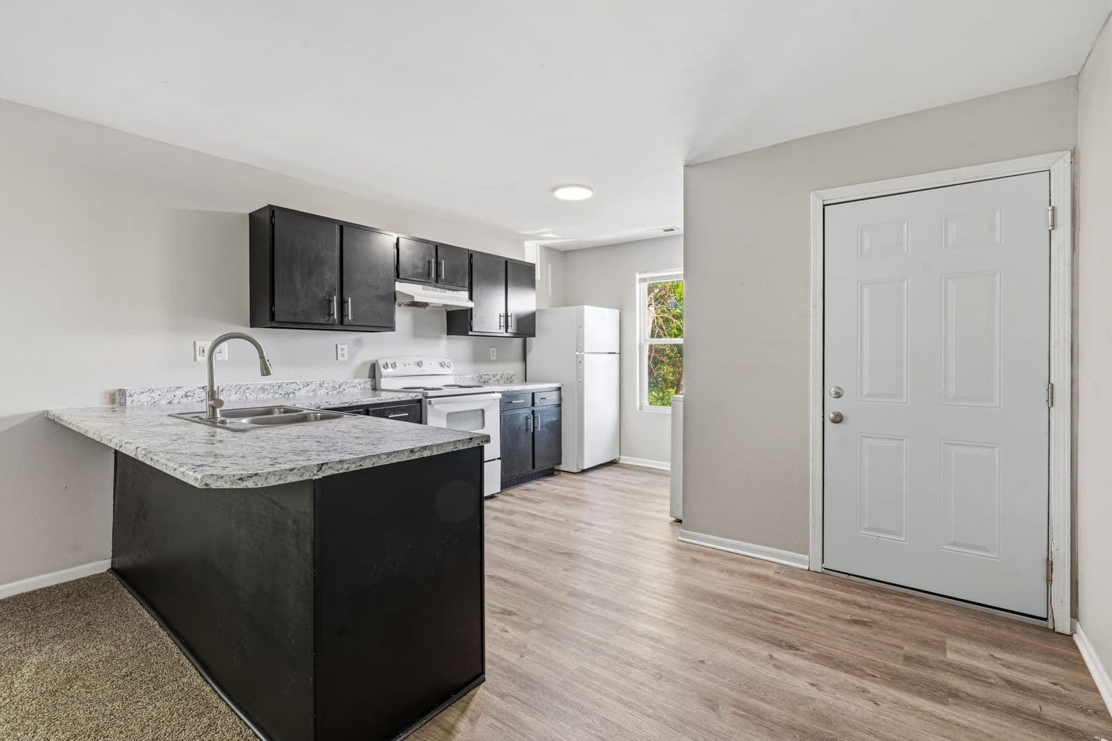 Main Street Apartments 4 of 4