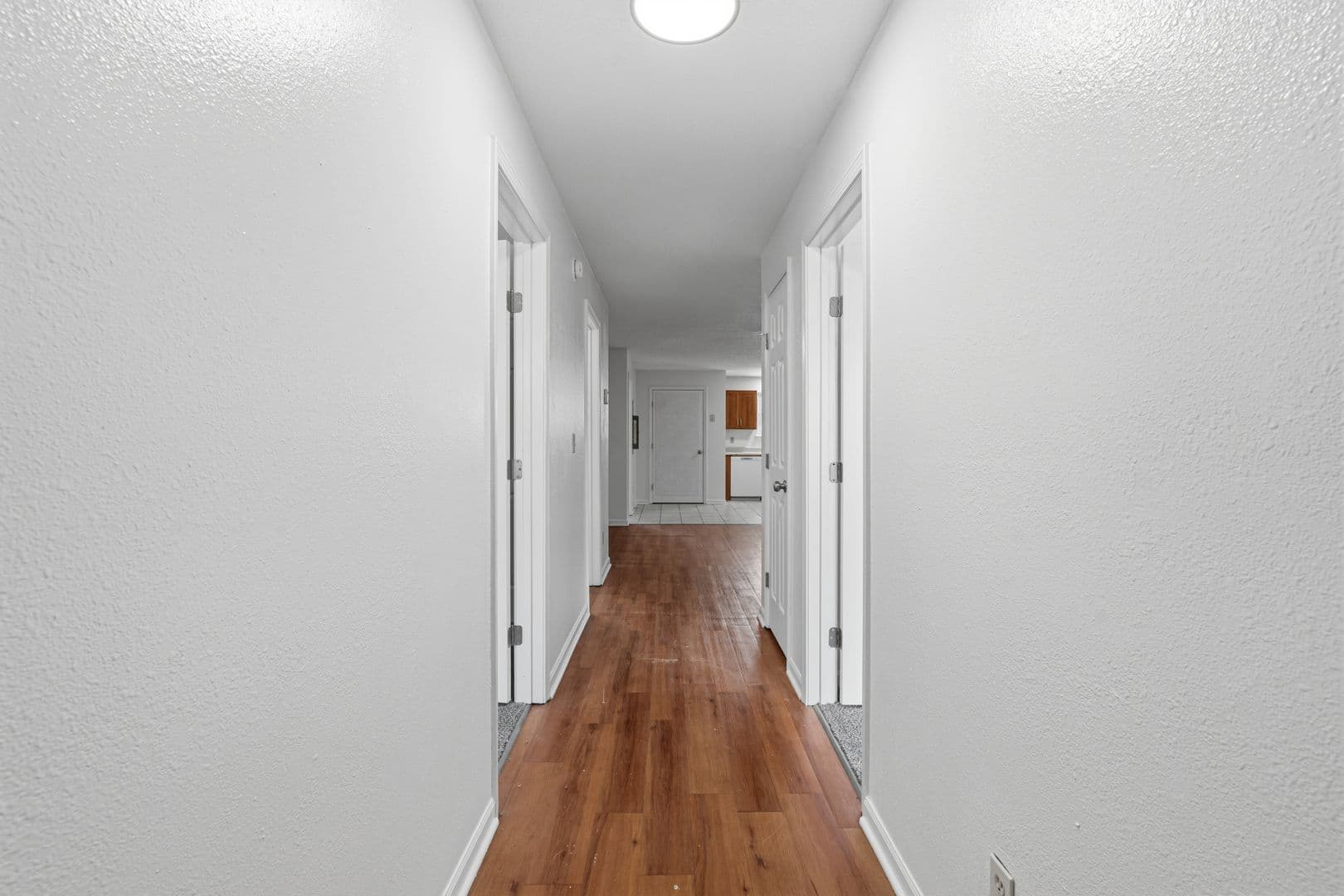 Furnished Studio Apartment - Heart of Warrensburg 6 of 22
